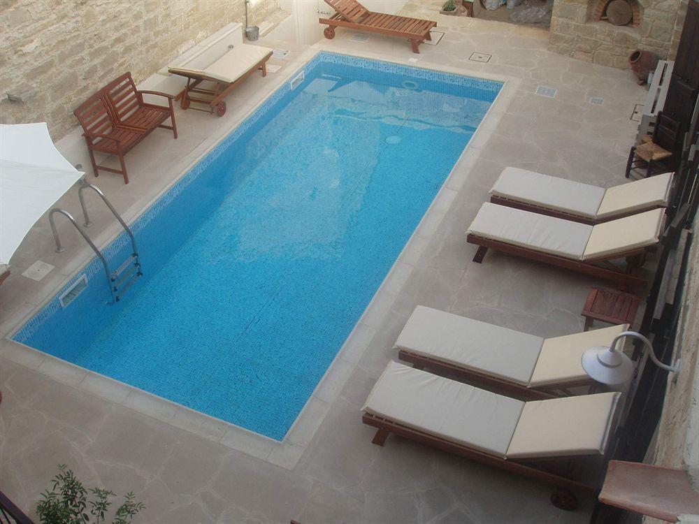 Appartamento Niovi House Tokni Esterno foto