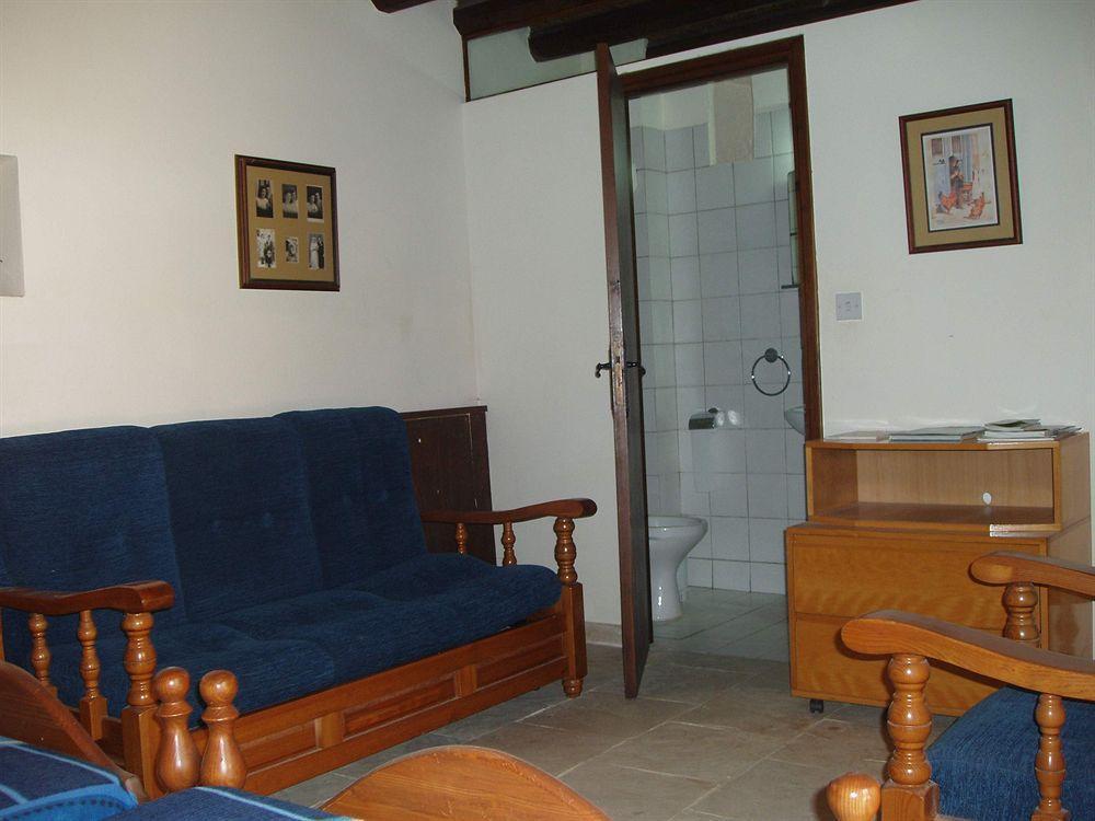 Appartamento Niovi House Tokni Esterno foto