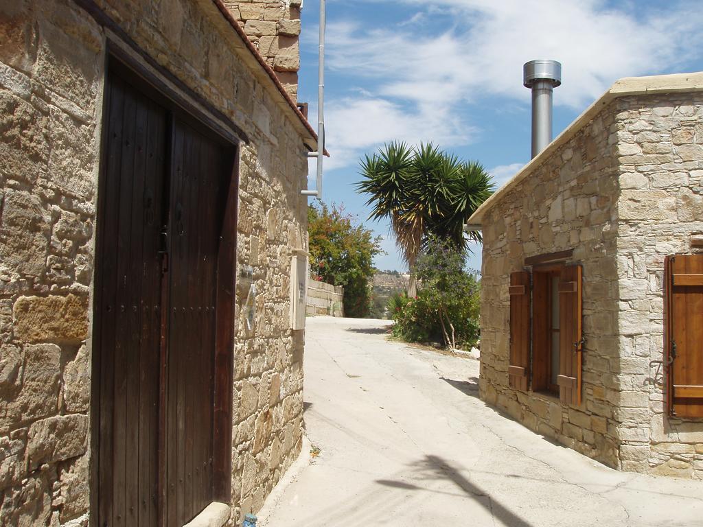 Appartamento Niovi House Tokni Esterno foto